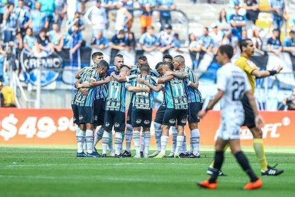 Grmio - Est classificado para as oitavas da Copa do Brasil por disputar a Copa Libertadores.