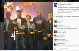 Nilton, Fabio, Everton Ribeiro, Ded e Myke recebem a Bola de Prata em 2013