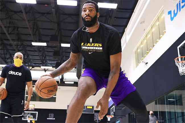 Andre Drummond chegou ao Lakers e já fez trabalho com bola: 'Pronto para jogar'