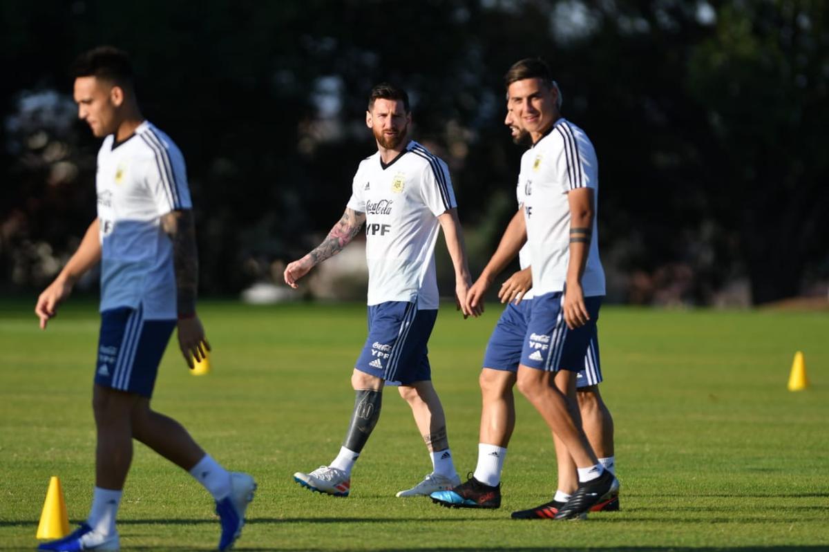 Na Toca II, Seleo Argentina fechou preparao para duelo com o Brasil