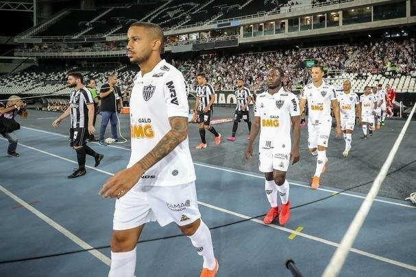 Fotos do duelo entre Botafogo e Atltico, no Estdio Nilton Santos, no Rio, pela ida das oitavas de final da Copa Sul-Americana