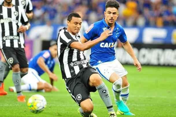 Imagens do jogo entre Cruzeiro e Botafogo no Mineiro