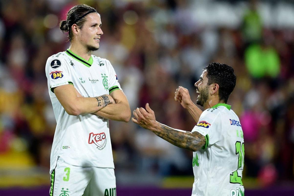 Amrica e Tolima se enfrentaram nesta quarta-feira (18), no Manuel Murillo Toro, em Ibagu, na Colmbia, pela quinta rodada do Grupo D da Copa Libertadores