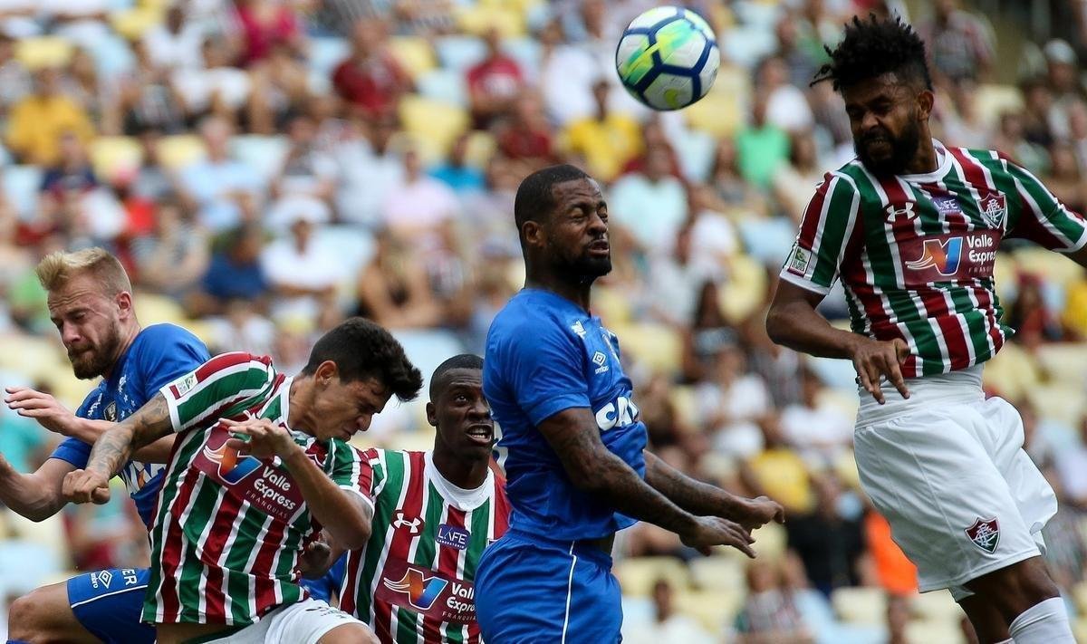 Fluminense e Cruzeiro em partida vlida pela segunda rodada do Brasileiro