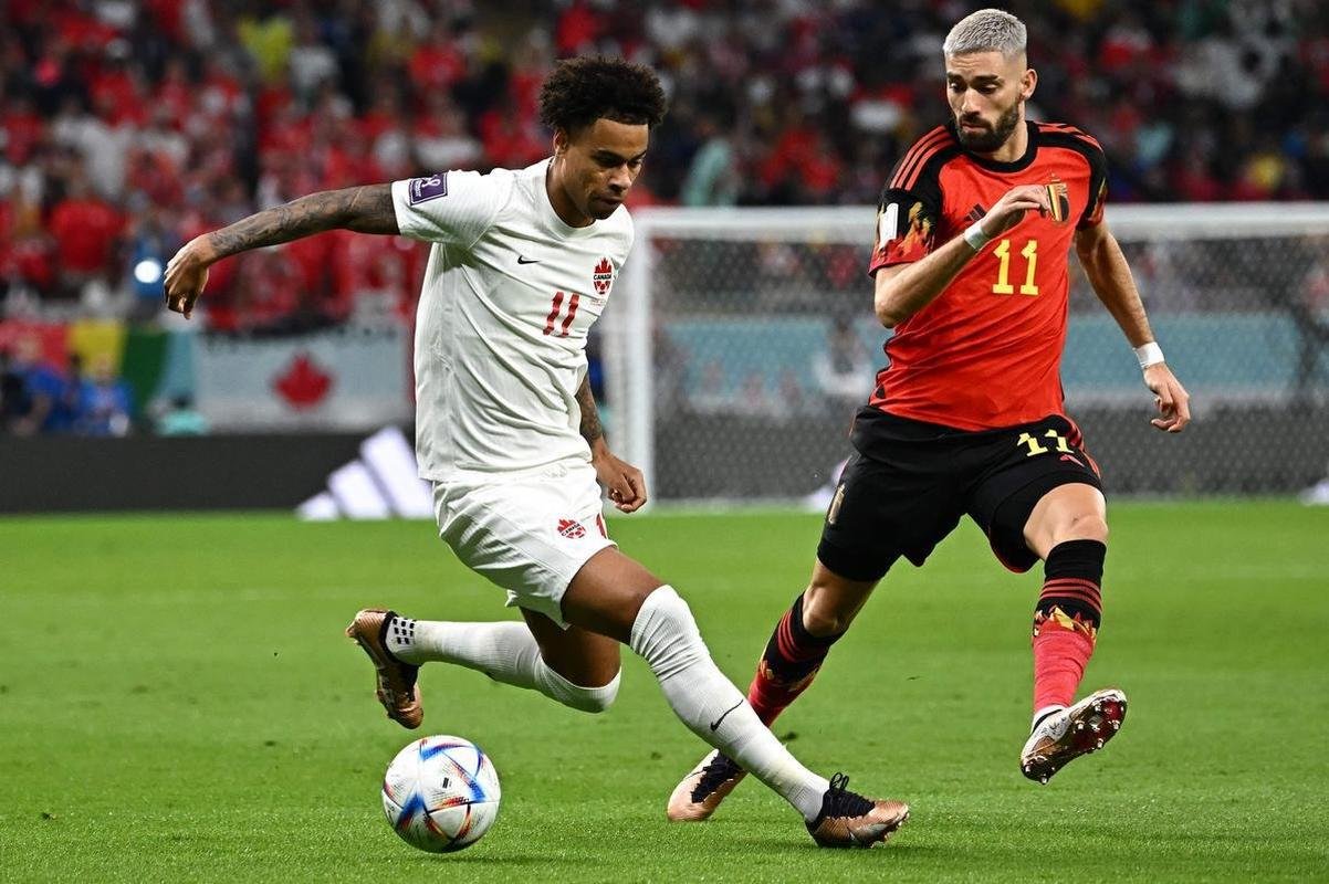 Fotos do jogo entre Blgica e Canad pelo Grupo F da Copa do Mundo