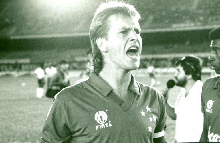 Nove  títulos - Ademir (volante). Período no clube: 1986 a 1995. Conquistas: Supercopa Libertadores (1991 e 1992), Copa Ouro (1995), Copa Master da Supercopa (1995), Copa do Brasil (1993), Campeonato Mineiro (1987, 1990, 1992 e 1994).