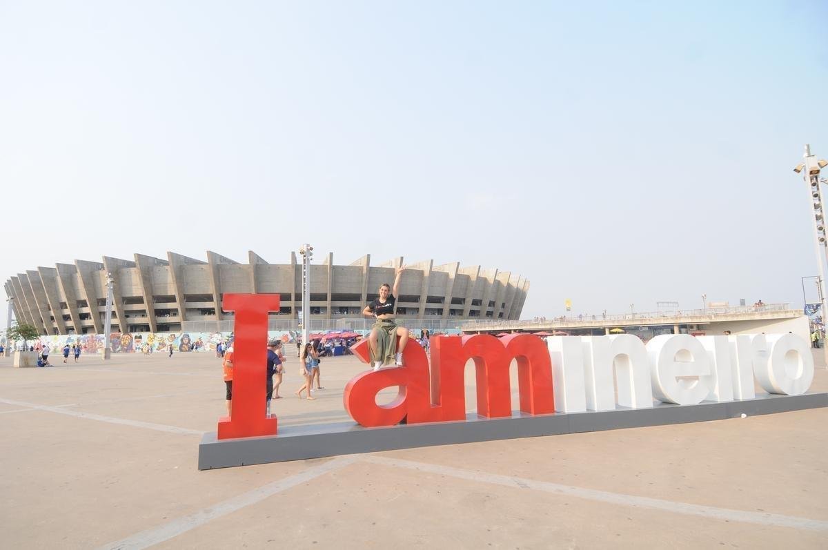 Campanha de identidade de Minas Gerais tem interveno semelhante ao letreiro de Amsterd, na Holanda