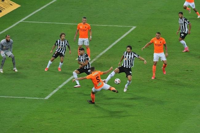 Fotos do jogo entre Atltico e La Guaira, da Venezuela, no Mineiro, em Belo Horizonte, pela ltima rodada do Grupo H da Copa Libertadores