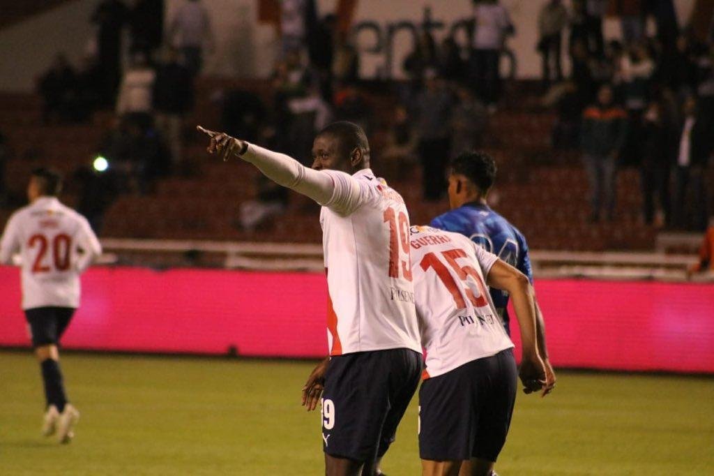 LDU - campeo do Campeonato do Equador (fase de grupos)

