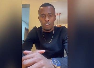 Atacante do Red Bull Bragantino, Carlos Eduardo se desculpou por ter cometido falta que resultou em grave lesão do lateral do Galo, que ficará fora da Copa