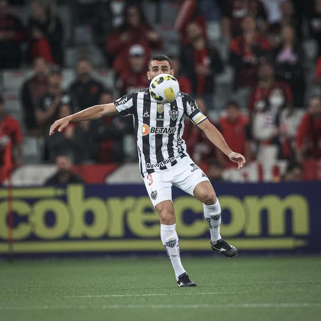 Neste domingo (17), o Atltico enfrentou o Athletico-PR pela segunda rodada da Srie A do Campeonato Brasileiro. A partida foi realizada na Arena da Baixada, em Curitiba.