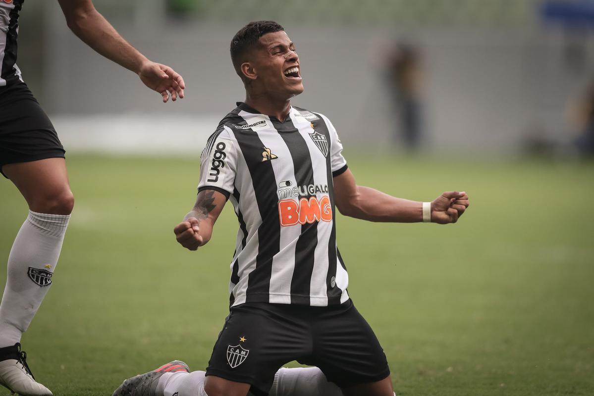 Mailton - Foi o último jogador a deixar o Atlético na temporada. O lateral-direito foi emprestado ao Coritiba até o fim do Campeonato Brasileiro. Ele jogou duas vezes, ambas como titular.