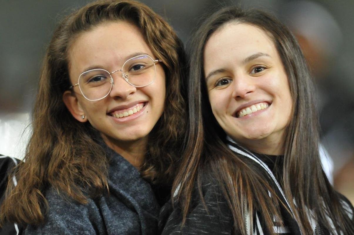 Fotos dos torcedores do Atltico no confronto entre Galo e Tolima, na noite desta quarta-feira (25), no Mineiro, em Belo Horizonte. A partida foi vlida pela 6 rodada da fase de grupos da Copa Libertadores.