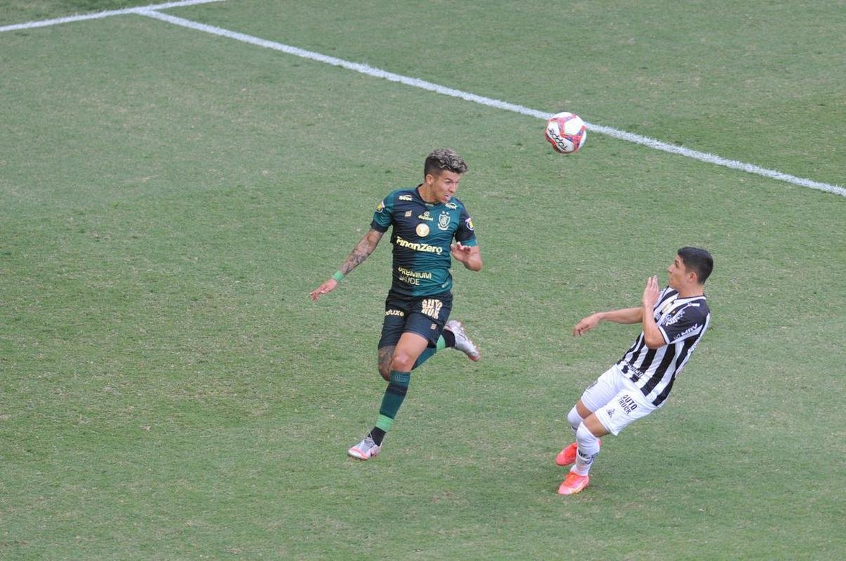 Fotos do jogo de ida da final do Campeonato Mineiro, entre Amrica e Atltico, no Independncia, em Belo Horizonte