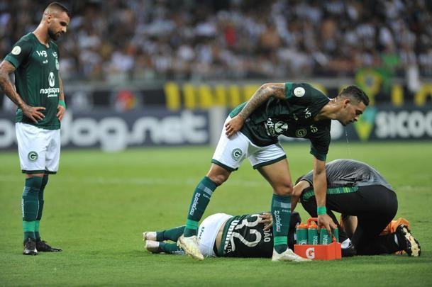 Atltico enfrentou o Gois em jogo do Campeonato Brasileiro