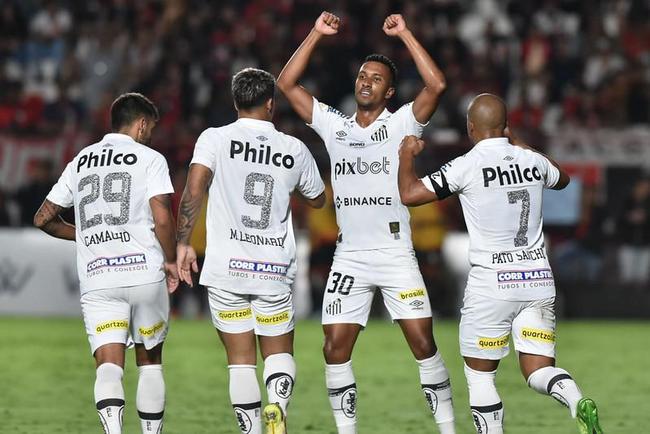 Santos venceu a partida por 3 a 2, com um gol nos acréscimos da partida