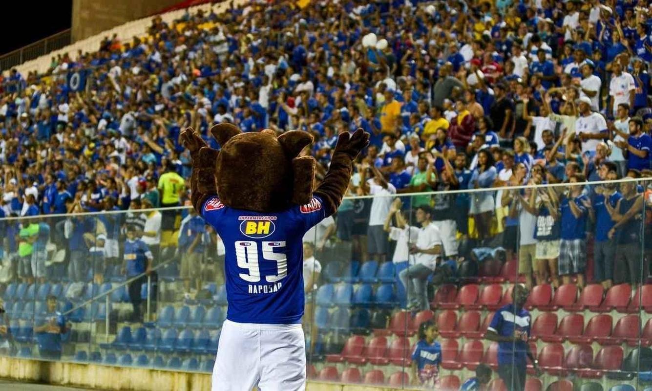 Fotos de Rio Branco x Cruzeiro, amistoso disputado na noite desta quarta-feira (20/01), em Cariacica-ES