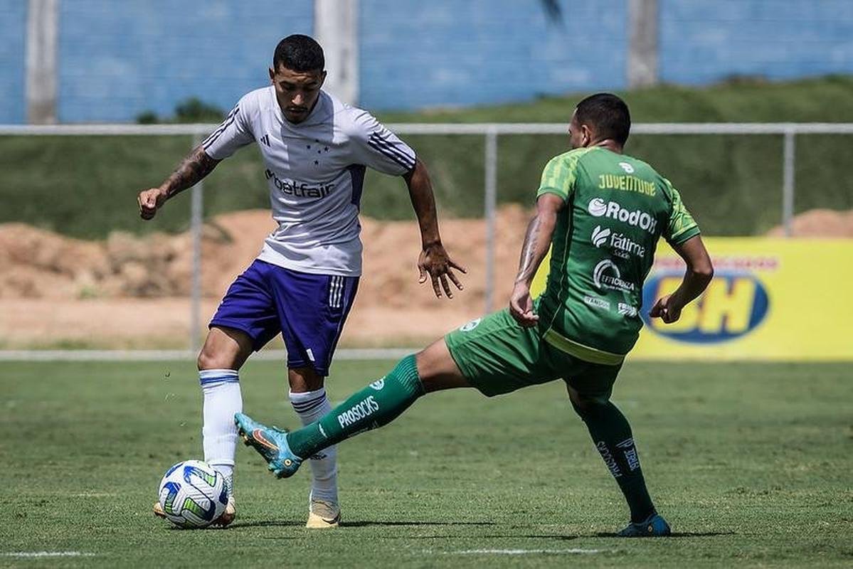 Cruzeiro venceu o Juventude por 3 a 1