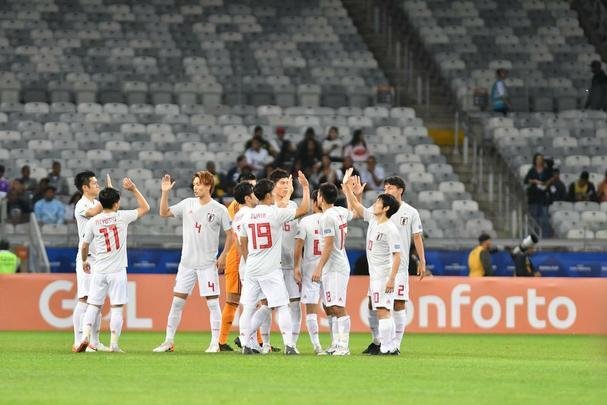 Equador e Japo se enfrentaram no Mineiro pela terceira rodada do Grupo C da Copa Amrica