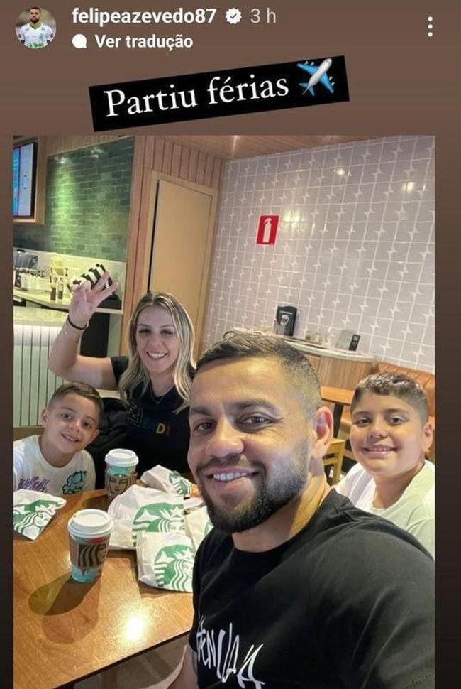 Felipe Azevedo ir� viajar com a fam�lia
