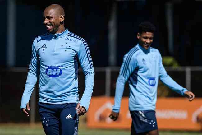 SALÁRIO JOGADOR WESLEY GASOLINA DO CRUZEIRO - QUANTO GANHA WESLEY GASOLINA.  