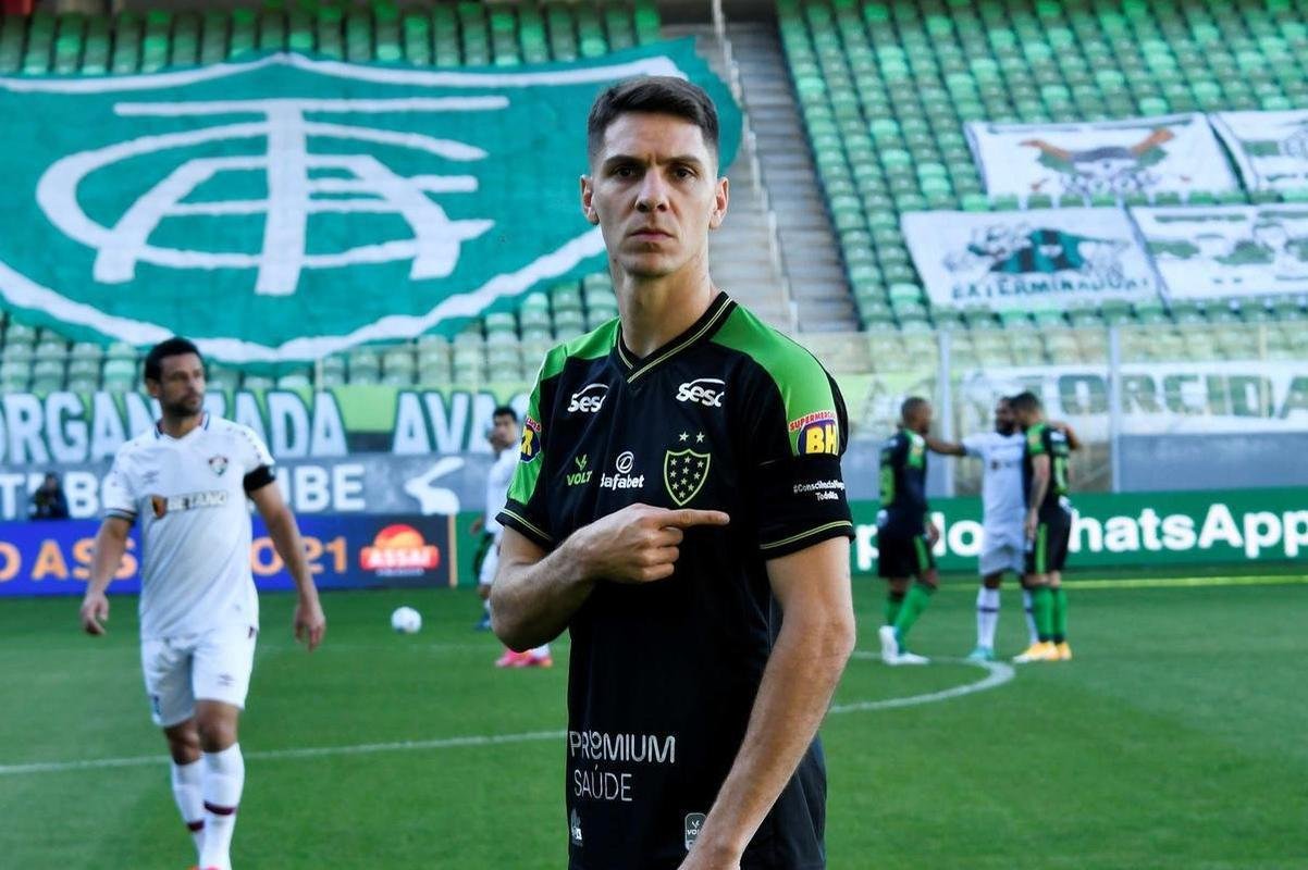 Al (meio-campista): contrato at 01/05/2022