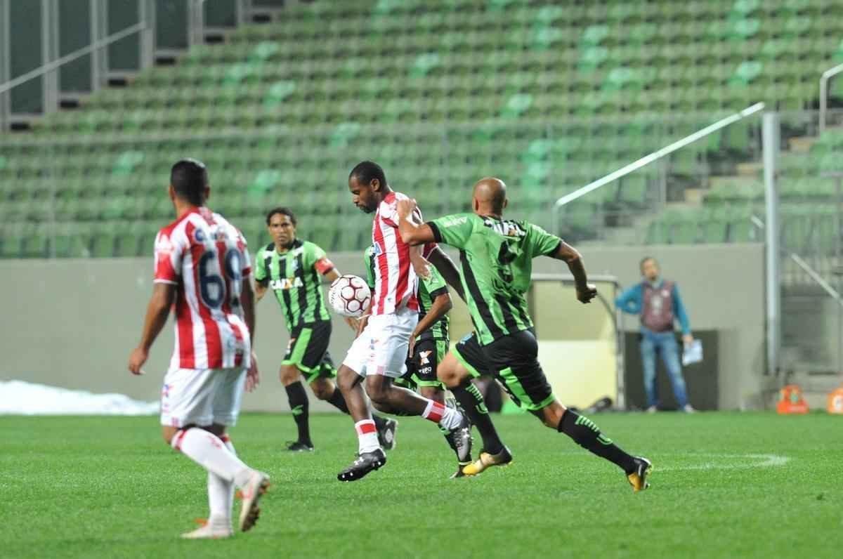 Amrica e Nutico se enfrentaram, no Independncia, pela 20 rodada da Srie B do Brasileiro