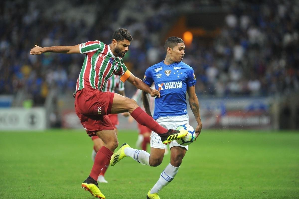 Fotos do primeiro tempo de Cruzeiro x Fluminense, no Mineiro, pela 21 rodada do Brasileiro