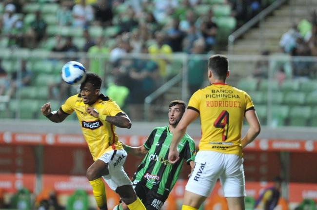 Fotos da partida de ida da terceira fase da Copa Libertadores, entre Amrica e Barcelona de Guayaquil, no Independncia, em Belo Horizonte