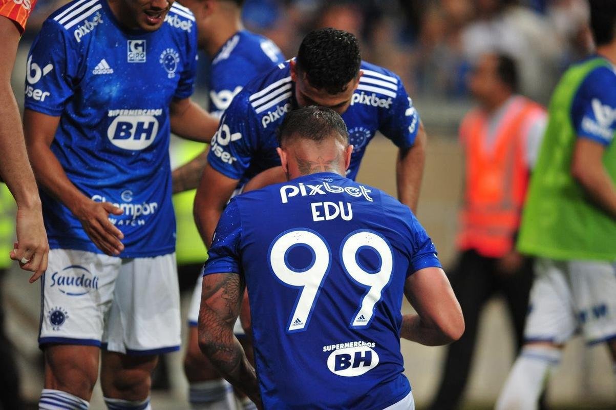 Cruzeiro x Vasco: veja fotos do jogo no Mineiro