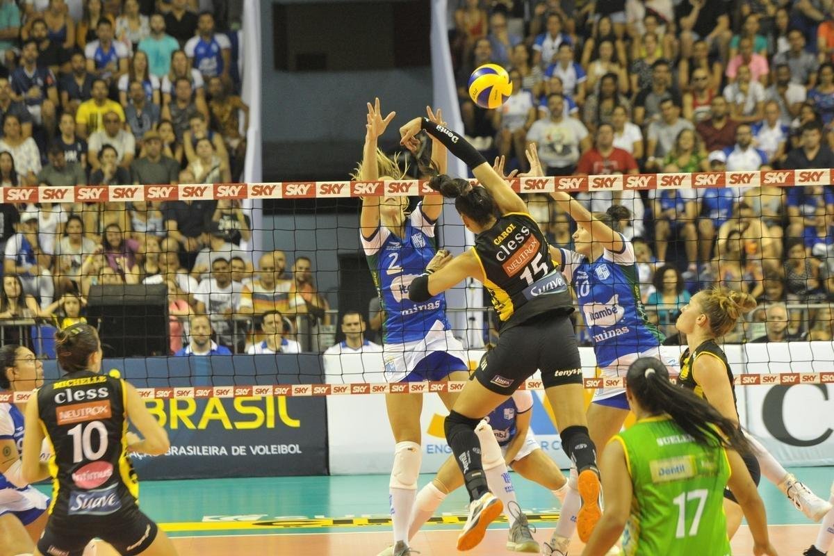 Minas x Praia: veja fotos da primeira partida da final