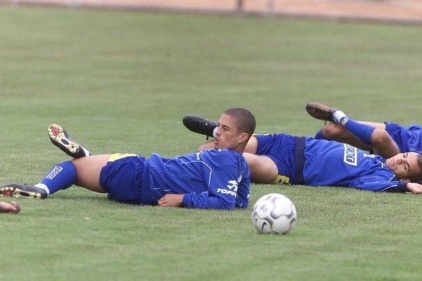 AGOSTO - Dia a dia de treinos do Cruzeiro na temporada que culminou com a Trplice Coroa