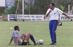Em 2004, Cruzeiro se reforou com Rivaldo e time gerou grande expectativa