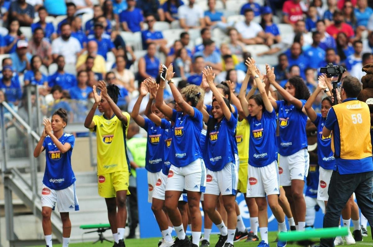 Cruzeiro e Amrica se enfrentaram em clssico pela 5 rodada do Campeonato Mineiro