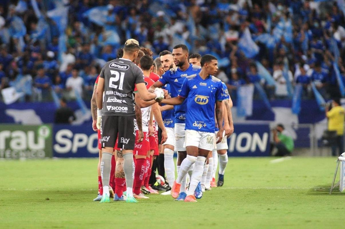 Fotos da partida entre Cruzeiro e Brusque, no Mineiro, em BH, pela 35 rodada da Srie B do Brasileiro