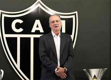 Em entrevista coletiva, presidente do Galo criticou a CBF e a comissão responsável pelas arbitragens do Campeonato Brasileiro e da Copa do Brasil