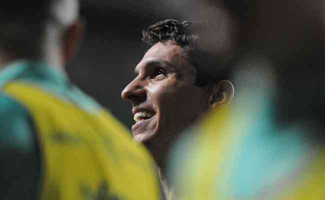 Alê marcou o terceiro gol do América contra o Botafogo