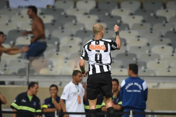 Imagens da deciso entre Cruzeiro e Atltico no Mineiro