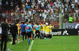 Fotos do jogo entre Atltico e Corinthians no Independncia