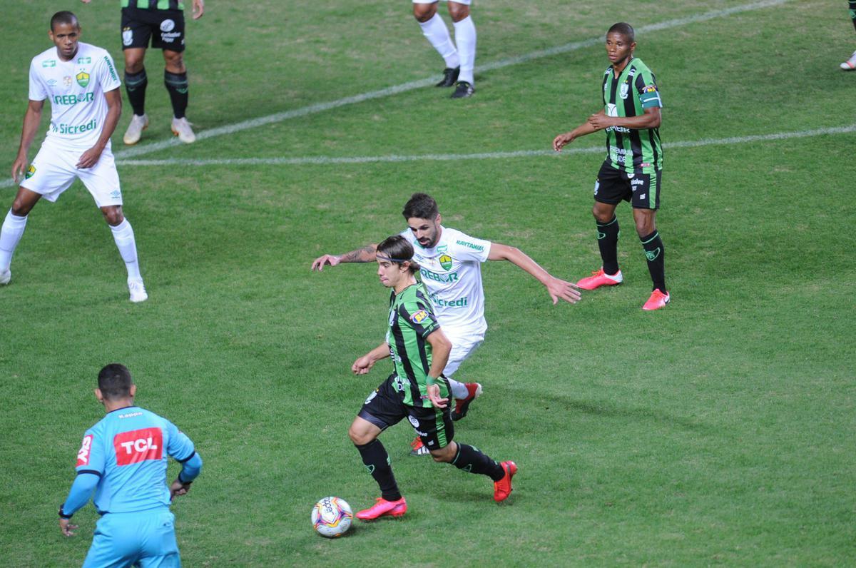 Fotos do jogo entre Amrica e Cuiab, no Independncia, em Belo Horizonte, pela segunda da Srie B do Brasileiro