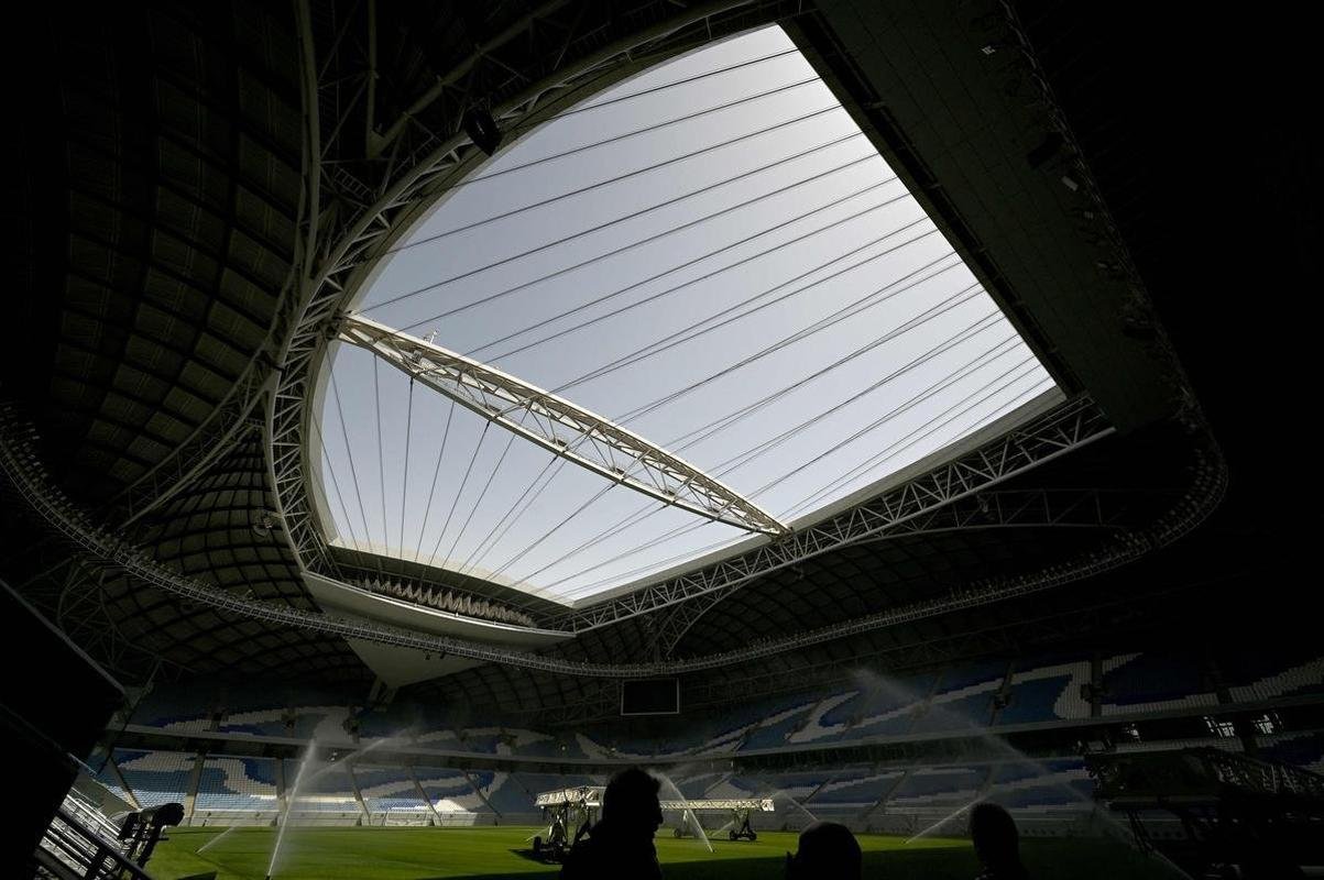 Estdio Al Janoub: arena com capacidade para 40 mil torcedores fica em Al Wakrah, ao sul da capital Doha, e tem design inspirado na tradio martima do municpio
