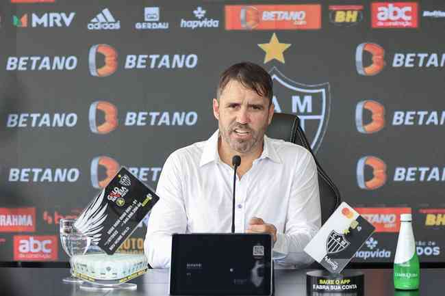 Eduardo Coudet fala sobre esquema de jogo para o Galo e elogia elenco