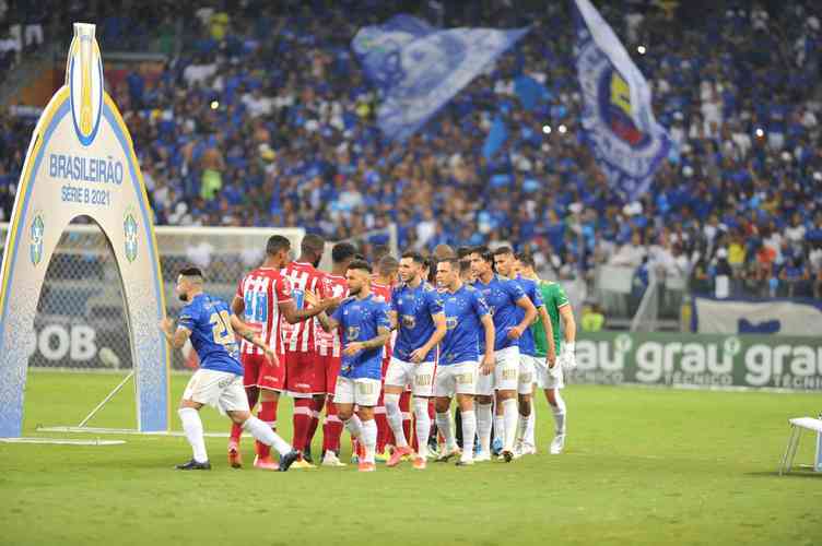 Fotos do jogo entre Cruzeiro e Nutico, no Mineiro, que marcou as despedidas de Rafael Sobis e Ariel Cabra.