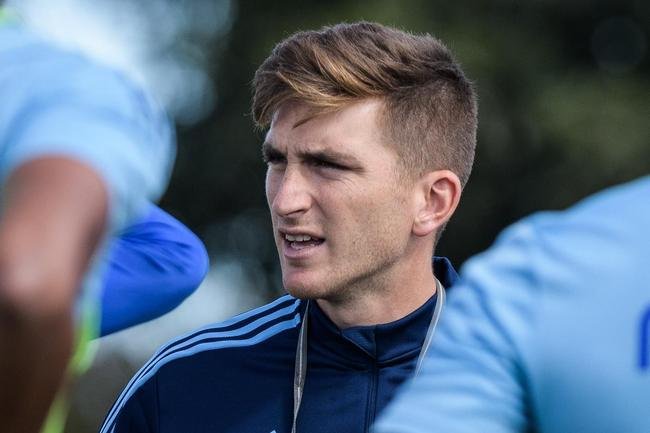 Fotos do treino do Cruzeiro neste domingo, na Toca da Raposa II. As novidades foram as presenas do atacante Rafa Silva, recuperado de incmodo no p direito, e dos recm-contratados Luis Felipe (zagueiro, ex-PSV da Holanda) e Bruno Rodrigues (atacante, ex-Famalico de Portugal)