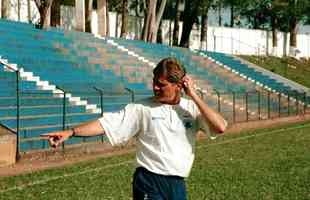 Tcnico Paulo Autuori na Toca da Raposa I em 1997, ano da conquista do bi da Copa Libertadores
