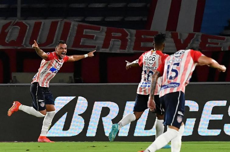 13º lugar - Junior Barranquilla-COL