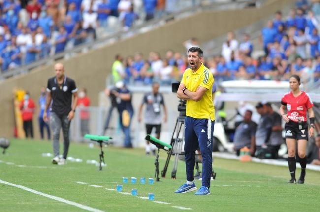 Fotos do jogo de volta da semifinal do Campeonato Mineiro, no Mineiro, entre Athletic e Cruzeiro