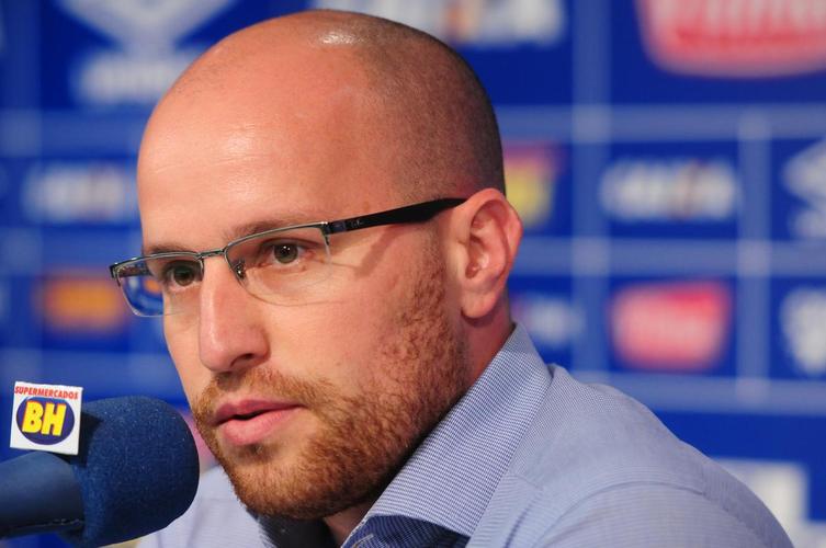 Thiago Scuro assumiu o cargo em setembro de 2015 e saiu em dezembro de 2016