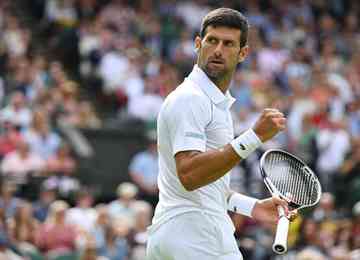 Sérvio Novak Djokovic, atual número 3 do mundo, derrotou o compatriota Kecmanovic e chegou à 330ª vitória em Grand Slams na carreira