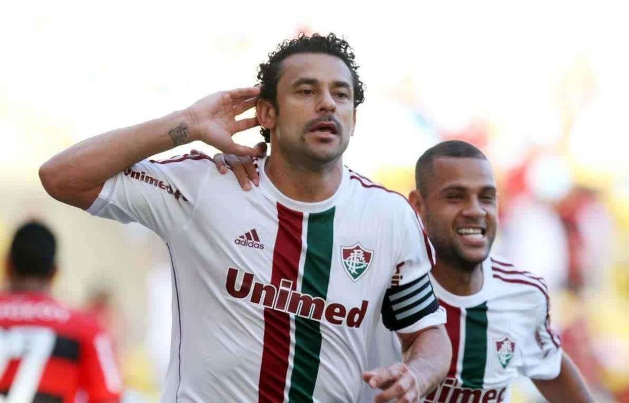 Em 2014, com a camisa do Fluminense, Fred comemora gol marcado no clssico contra Flamengo